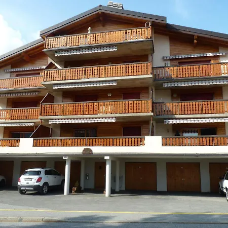 Reze 5 By Interhome 오브로나즈