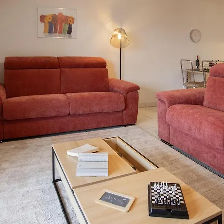 Reze 5 By Interhome 오브로나즈