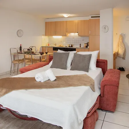 Reze 5 By Interhome *