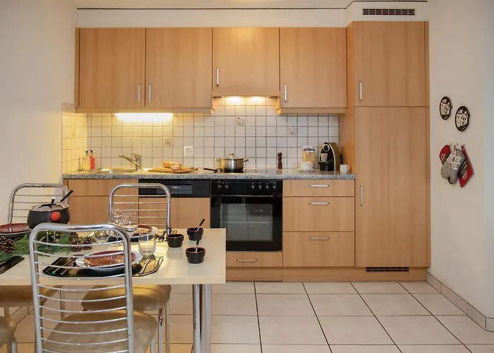 Reze 5 By Interhome Daire Ovronnaz